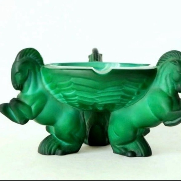 Art Deco 1930' Malachite Jade Ashtray H.Hoffmann - Picture 1 of 4